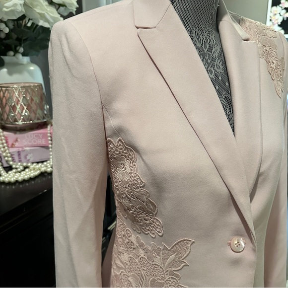 Carlisle Blush Pink Lace Appliqué Blazer Jacket – Tailored Elegant Size 4 - Picture 5 of 16